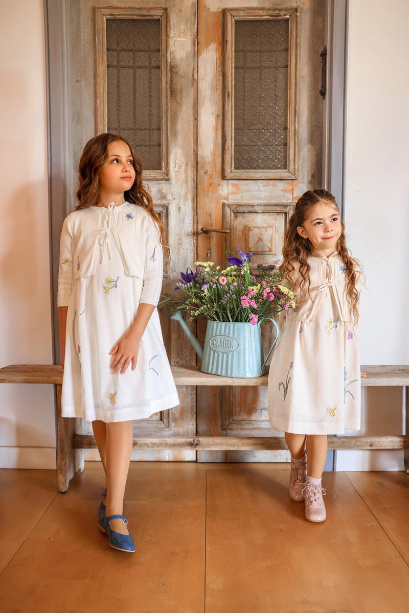 Meadow Moments Collection