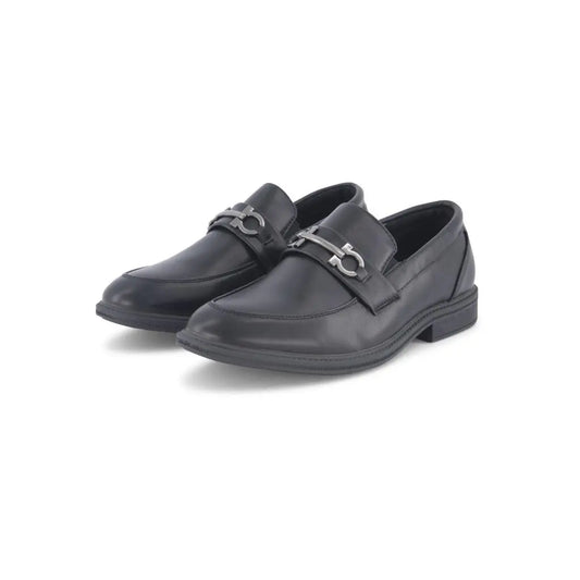 Dress shoe W/ a buckle 102